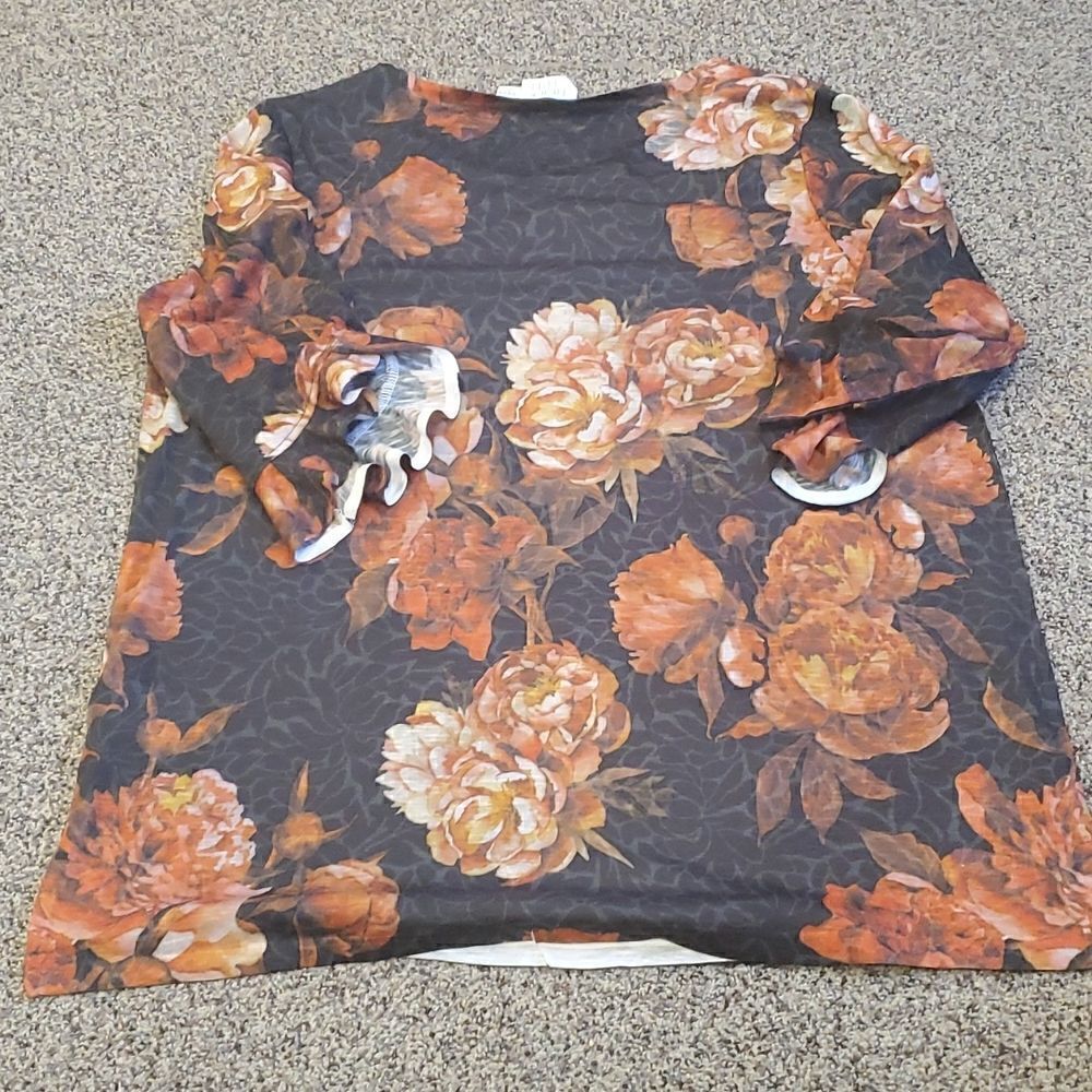 Womens Blouse 12-14 - Picture 6 of 7